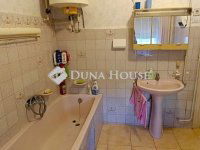 Eladó téglalakás, Mohácson 47.9 M Ft, 3 szobás