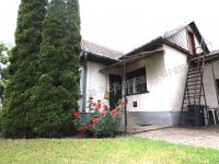 Eladó családi ház, Tápiószelén 24.5 M Ft, 1 szobás