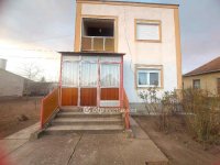 Eladó családi ház, Hosszúpályin 45 M Ft, 3 szobás