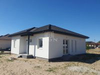 Eladó családi ház, Ballószögön 78.9 M Ft, 5 szobás