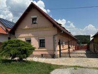 Eladó családi ház