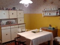 Eladó családi ház, Tompán 15 M Ft, 4 szobás