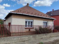 Eladó családi ház, Szigethalmon 54 M Ft, 3+1 szobás