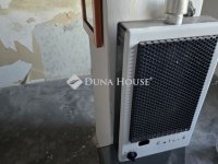 Eladó nyaraló, Pécsett 15 M Ft, 2 szobás / költözzbe.hu