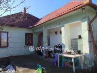 Eladó családi ház, Tápiószecsőn 43.5 M Ft, 2 szobás