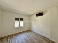 Eladó családi ház, Pécsett 145 M Ft, 4 szobás