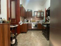 Eladó családi ház, IV. kerületben 210 M Ft, 2 szobás