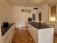 Eladó családi ház, Jászberényben 108 M Ft, 2 szobás