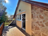 Eladó nyaraló, Felsőörsön 59.5 M Ft, 1 szobás