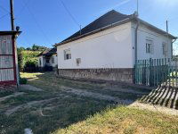 Eladó családi ház, Romhányon 30.99 M Ft, 7 szobás