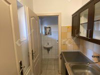 Kiadó üzlethelyiség