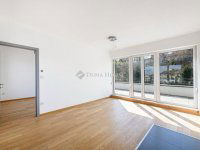 Eladó családi ház, II. kerületben 880.11 M Ft, 9 szobás