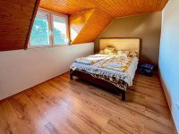 Eladó családi ház, Siófokon 195 M Ft, 12 szobás