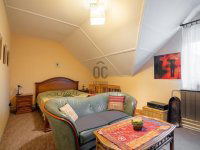 Eladó családi ház, XV. kerületben 189 M Ft, 6 szobás