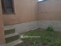 Eladó családi ház, Jászkisérén 9.5 M Ft, 2 szobás