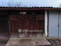 Eladó téglalakás, Békésen 21 M Ft, 1+2 szobás