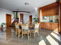 Eladó családi ház, XII. kerületben 800 M Ft, 6 szobás