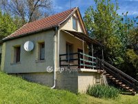 Eladó nyaraló, Verőcén 35 M Ft, 1+1 szobás