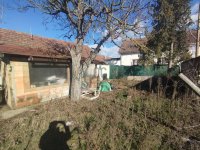 Eladó családi ház, Dunakeszin 55 M Ft, 2 szobás