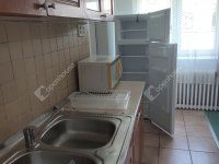 Kiadó családi ház, albérlet