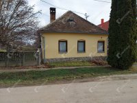 Eladó családi ház, Acsádon 19 M Ft, 2 szobás