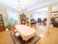 Eladó családi ház, XVI. kerületben 195 M Ft, 6 szobás