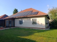 Eladó családi ház, Gödöllőn 169.9 M Ft, 3 szobás