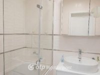 Eladó téglalakás, Balatonkenesén 125 M Ft, 3 szobás