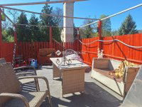 Eladó családi ház, Neszmélyen 65.9 M Ft, 8 szobás