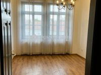 Eladó téglalakás, Székesfehérvárott 134.8 M Ft, 4 szobás