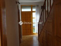 Eladó családi ház, XVIII. kerületben 170 M Ft, 7 szobás