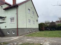 Eladó családi ház, Győrött 135 M Ft, 13 szobás