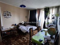 Eladó panellakás, Pécsett, Siklósi úton 40.5 M Ft, 2 szobás