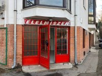 Eladó üzlethelyiség, Szegeden, Debreceni utcában 33.5 M Ft