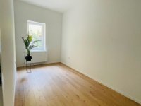 Eladó téglalakás, Pécsett 69.9 M Ft, 3 szobás