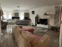 Eladó téglalakás, Hajdúböszörményen 69 M Ft, 4 szobás