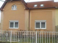 Eladó családi ház