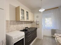 Kiadó téglalakás, albérlet