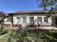 Eladó családi ház, Gyulán 25.9 M Ft, 1 szobás