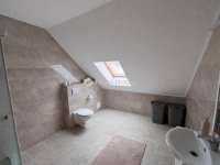 Eladó családi ház, Pécsváradon 139.99 M Ft, 7 szobás