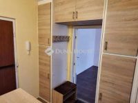 Kiadó panellakás, albérlet, Pécsett 140 E Ft / hó, 2 szobás