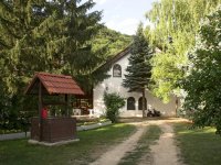 Eladó hotel, Márkón 230 M Ft, 17+6 szobás / költözzbe.hu