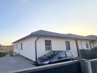 Eladó ikerház, Taksonyon 95 M Ft, 4 szobás / költözzbe.hu