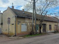 Eladó téglalakás, XV. kerületben 28 M Ft, 1 szobás