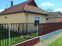 Eladó családi ház, Karácsondon 28.5 M Ft, 2+1 szobás