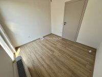 Eladó családi ház, Pécsett 127.9 M Ft, 4 szobás