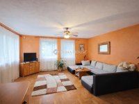 Eladó családi ház, III. kerületben 205 M Ft, 5 szobás