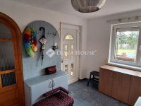 Kiadó családi ház, albérlet