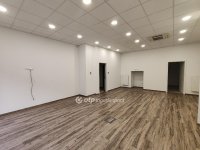 Kiadó üzlethelyiség, Szolnokon 480 E Ft / hó