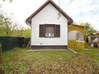 Eladó családi ház, Debrecenben 34 M Ft, 2 szobás